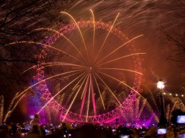 Londra’da Yılbaşı Kutlamaları ve Havai Fişek Gösterileri Londra'da yılbaşı